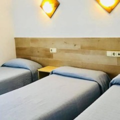 Отель Hostal Casa Torrent комната для гостей фото 4