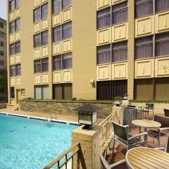 Отель The American Inn of Bethesda США, Бетесда - отзывы, цены и фото номеров - забронировать отель The American Inn of Bethesda онлайн бассейн фото 3