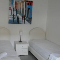 Апартаменты City Center Apartments Хайфа комната для гостей фото 2