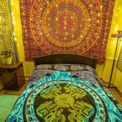 Zgarbi Hostel Тбилиси детские мероприятия