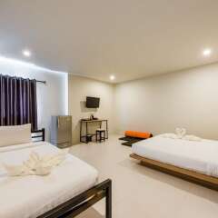 Отель Phuket Marine Poshtel фото 33