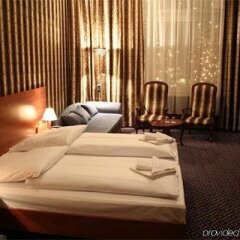 Отель City Am Kurfuerstendamm Берлин спа