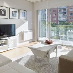 Отель Black & White 3 Apartment by Feelfree Rentals Испания, Сан-Себастьян - отзывы, цены и фото номеров - забронировать отель Black & White 3 Apartment by Feelfree Rentals онлайн комната для гостей фото 3