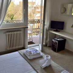 Отель Rome & Suites комната для гостей фото 3