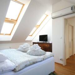 Отель Attic Klimentska Чехия, Прага - отзывы, цены и фото номеров - забронировать отель Attic Klimentska онлайн комната для гостей фото 3