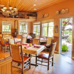 Отель Cambria Pines Lodge питание фото 3