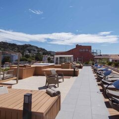 Отель BEST WESTERN Le Patio des Artistes Франция, Канны - 1 отзыв об отеле, цены и фото номеров - забронировать отель BEST WESTERN Le Patio des Artistes онлайн бассейн фото 2