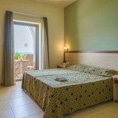 Отель Alianthos Garden Hotel Греция, Агиос-Василиос - отзывы, цены и фото номеров - забронировать отель Alianthos Garden Hotel онлайн комната для гостей фото 5