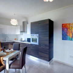 Отель Modern Apt Overlooking Green Area Каура в номере фото 2