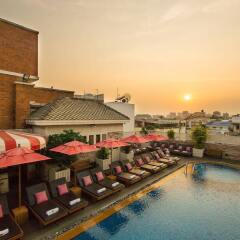 Отель Buddy Boutique Inn бассейн