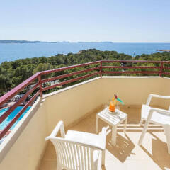 Отель TRS Ibiza Hotel - Adults Only Испания, Сан-Антони-де-Портмань - отзывы, цены и фото номеров - забронировать отель TRS Ibiza Hotel - Adults Only онлайн балкон