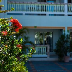 Отель Holiday Haven Ямайка, Ранавей-Бей - отзывы, цены и фото номеров - забронировать отель Holiday Haven онлайн вид на фасад