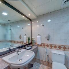 Al Manar Grand Hotel Apartment ванная