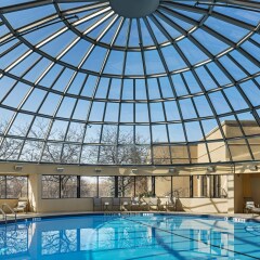 Отель Sheraton Toronto Airport Hotel & Conference Centre Канада, Торонто - отзывы, цены и фото номеров - забронировать отель Sheraton Toronto Airport Hotel & Conference Centre онлайн бассейн фото 2