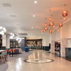 Отель Holiday Inn London Kensington Forum интерьер отеля