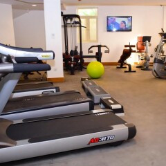 Отель Monty Suites & Golf фитнесс-зал фото 2