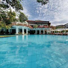 Отель Mahaweli Reach Hotel Шри-Ланка, Канди - отзывы, цены и фото номеров - забронировать отель Mahaweli Reach Hotel онлайн бассейн