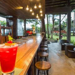 Отель Islanda Hideaway Resort гостиничный бар