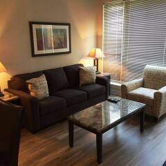 Отель Bluebird Suites at Dupont Circle США, Вашингтон - отзывы, цены и фото номеров - забронировать отель Bluebird Suites at Dupont Circle онлайн комната для гостей фото 2