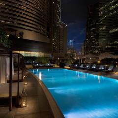 Отель Conrad Hong Kong бассейн фото 3