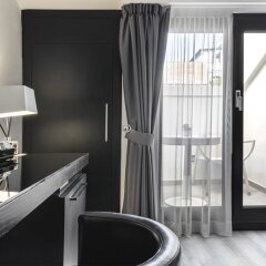 Отель Napoleon Hotel Италия, Милан - 3 отзыва об отеле, цены и фото номеров - забронировать отель Napoleon Hotel онлайн удобства в номере фото 2