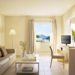 Отель Mayor La Grotta Verde Grand Resort - Adults Only Греция, Корфу - отзывы, цены и фото номеров - забронировать отель Mayor La Grotta Verde Grand Resort - Adults Only онлайн комната для гостей фото 5