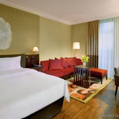 Sheraton Bratislava Hotel in Bratislava, Slovakia from 228$, photos, reviews - zenhotels.com guestroom photo 2