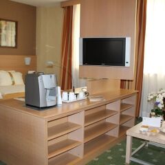 Отель Holiday Inn Rome Aurelia удобства в номере