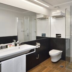 Отель Sol Costablanca - Только для взрослых Испания, Пляж Леванте - отзывы, цены и фото номеров - забронировать отель Sol Costablanca - Только для взрослых онлайн ванная