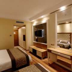 Oz Hotels SUI Турция, Аланья - 1 отзыв об отеле, цены и фото номеров - забронировать отель Oz Hotels SUI - All Inclusive онлайн комната для гостей фото 4