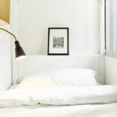 Liveitup Asok Hostel Бангкок комната для гостей фото 5
