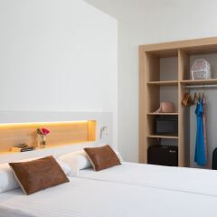 Отель Prestige Sant Marc Испания, Курорт Росес - отзывы, цены и фото номеров - забронировать отель Prestige Sant Marc онлайн детские мероприятия