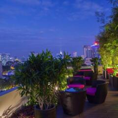 EMM Hotel Saigon бассейн