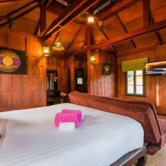 Отель Lemon Tree Naturist Phuket Niharn Beach детские мероприятия