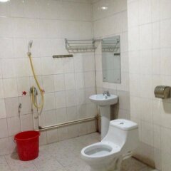 Qingyuan Yingdeqiaofeng Hotel ванная