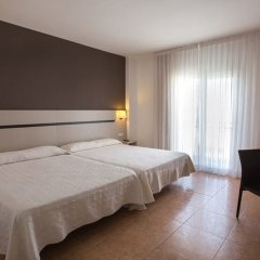 Отель Costa Brava Испания, Бланес - отзывы, цены и фото номеров - забронировать отель Costa Brava онлайн комната для гостей