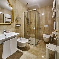 Отель Gardena Hotel Италия, Венеция - отзывы, цены и фото номеров - забронировать отель Gardena Hotel онлайн ванная фото 3