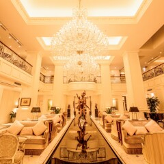 Apricot Hotel