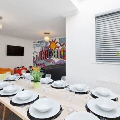 Отель Brighton's Best BIG House питание