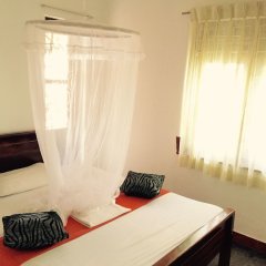 Отель Saubagya Inn Tourist Guesthouse Шри-Ланка, Анурадхапура - отзывы, цены и фото номеров - забронировать отель Saubagya Inn Tourist Guesthouse онлайн комната для гостей фото 2