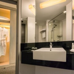 Отель Sunway Hotel Georgetown Penang Малайзия, Пенанг - отзывы, цены и фото номеров - забронировать отель Sunway Hotel Georgetown Penang онлайн ванная