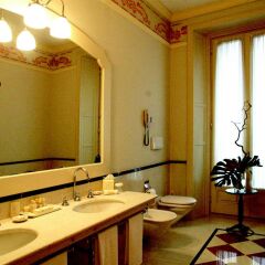Отель Grand Hotel et de Milan Италия, Милан - 4 отзыва об отеле, цены и фото номеров - забронировать отель Grand Hotel et de Milan онлайн ванная