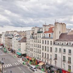 Отель Superbe appartement Saint-Paul - Le Marais Париж балкон