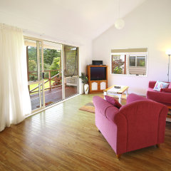 Poinciana Cottages in Burnt Pine, Norfolk Island from 214$, photos, reviews - zenhotels.com guestroom photo 5