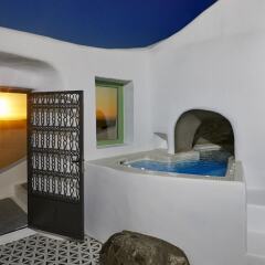 Отель Gitsa Cliff Luxury Villa Греция, Остров Санторини - отзывы, цены и фото номеров - забронировать отель Gitsa Cliff Luxury Villa онлайн спа фото 2