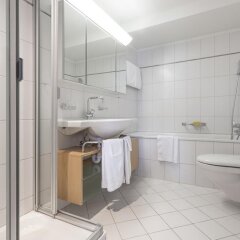Апартаменты EMA house Serviced Apartments, Seefeld Цюрих ванная