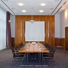 Отель Hilton Munich Airport фото 3