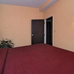 Отель Clarion Inn & Suites Northwest интерьер отеля фото 3