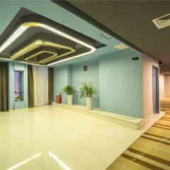 Dongguan Designer Hotel фитнесс-зал
