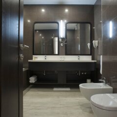 Hotel Moskva Будва ванная